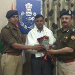 ಮಗಳ ಸಾವಿನ ಸುದ್ದಿ ಕೇಳಿಯೂ ಅಪರಿಚಿತ ವ್ಯಕ್ತಿಯನ್ನು ಬದುಕಿಸಿದ ಪೊಲೀಸ್ ಪೇದೆ
