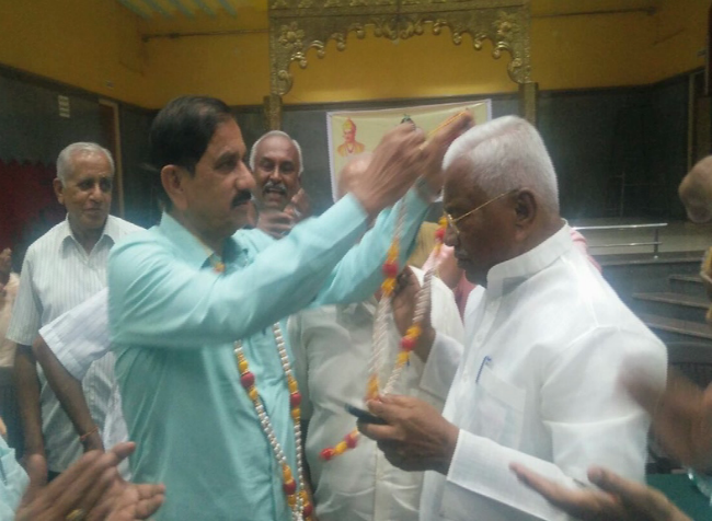 ತುಮಕೂರಲ್ಲಿ ರಾಜಕೀಯ ಶತ್ರುಗಳ ಸಮಾಗಮ – ವೀರಶೈವದಿಂದ ಒಂದಾದ ಸೊಗಡು-ಬಸವರಾಜು