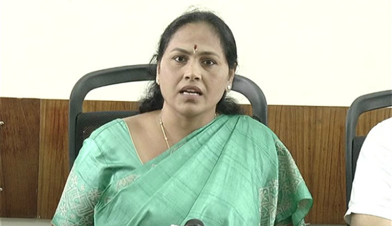 ಕಾಂಗ್ರೆಸ್, ಜೆಡಿಎಸ್ ಶಾಸಕರನ್ನು ಸೆಳೆಯುವ ಕೆಲಸಕ್ಕೆ ಕೈ ಹಾಕಲ್ಲ: ಶೋಭಾ ಕರಂದ್ಲಾಜೆ