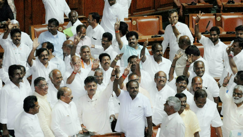 ಮೈತ್ರಿ ಸರ್ಕಾರ ರಚನೆಗೂ ಮುನ್ನವೇ ಕಾಂಗ್ರೆಸ್- ಜೆಡಿಎಸ್‍ನಲ್ಲಿ ಭಿನ್ನರಾಗ!