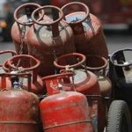 ವಾಣಿಜ್ಯ ಬಳಕೆಯ LPG ಸಿಲಿಂಡರ್‌ ಬೆಲೆ ಭಾರೀ ಇಳಿಕೆ