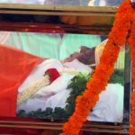 ಅಂಬಿ ಪಾರ್ಥಿವ ಶರೀರ ರವಾನೆಗೆ ಮತ್ತೊಮ್ಮೆ ಕಾಲದ ಮೊರೆ ಹೋದ ಸಮ್ಮಿಶ್ರ ಸರ್ಕಾರ!
