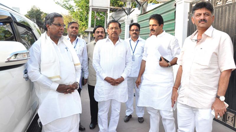 ‘ಹ್ಯಾಂಡ್ಸ್’ಅಪ್.. ಇದು ಹಳೆ ಕಾಲ..! ಕಾಂಗ್ರೆಸ್‍ಗಂತೂ ಚಳಿಗಾಲ..!