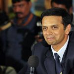 ಬೆಂಗ್ಳೂರು ಎನ್‍ಸಿಎ ಹೆಡ್‍ಕೋಚ್ ರೇಸಿನಲ್ಲಿ ದ್ರಾವಿಡ್