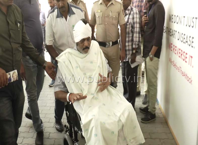 ಆಸ್ಪತ್ರೆಯಿಂದ ಆನಂದ್ ಸಿಂಗ್ ದಿಢೀರ್ ಡಿಸ್ಚಾರ್ಜ್ : ಡಿಸ್ಚಾರ್ಜ್ ಹಿಂದಿದೆ ಕಾಂಗ್ರೆಸ್ ಮಾಸ್ಟರ್ ಪ್ಲಾನ್