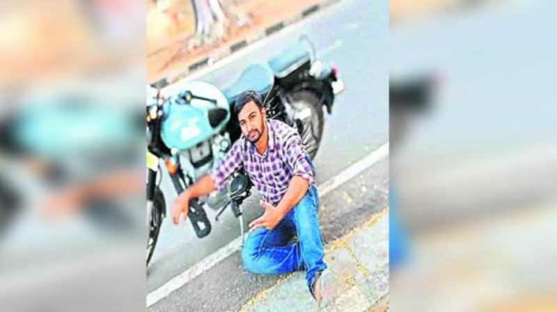 ಪ್ರೀತಿ ನಿರಾಕರಿಸಿದಕ್ಕೆ ಯೂಟ್ಯೂಬ್‍ನಲ್ಲಿ ಆಡಿಯೋ ಹಾಕಿ ಯುವಕ ಆತ್ಮಹತ್ಯೆ!