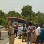 ಬೈಕ್-ಬಸ್ ಮುಖಾಮುಖಿ ಡಿಕ್ಕಿ – ದೇವಸ್ಥಾನಕ್ಕೆ ಹೋಗುತ್ತಿದ್ದ ಒಂದೇ ಕುಟುಂಬದ ಮೂವರ ದುರ್ಮರಣ