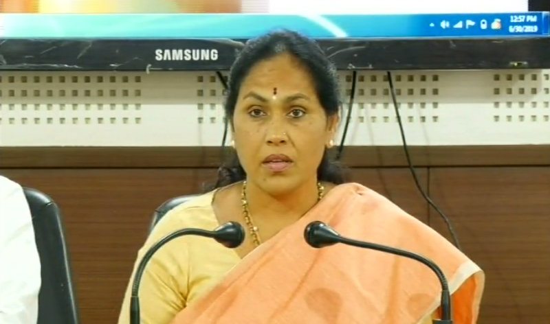 ಮತಾಂತರ ಕಾಯ್ದೆ ಬಗ್ಗೆ ಸರ್ಕಾರ ನಿರ್ಧಾರ ತೆಗೆದುಕೊಳ್ಳುತ್ತದೆ: ಶೋಭಾ ಕರಂದ್ಲಾಜೆ