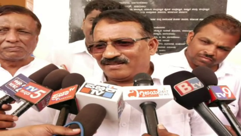 ಪಕ್ಷದ ಐವರು ರಾಜೀನಾಮೆ ನೀಡಿದರೆ, ಬಿಜೆಪಿಯ 5 ಶಾಸಕರು ನಮ್ಮ ಸಂಪರ್ಕದಲ್ಲಿದ್ದಾರೆ: ತಿಮ್ಮಾಪುರ