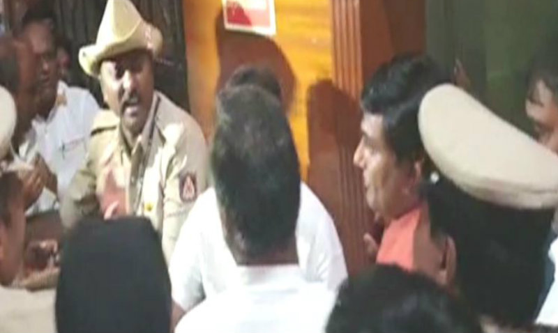 ವಿಧಾನಸೌಧದಲ್ಲಿ ಹೈಡ್ರಾಮಾ – ಜಾರ್ಜ್ ಕೊಠಡಿಯಲ್ಲಿ ಸುಧಾಕರ್ ಲಾಕ್