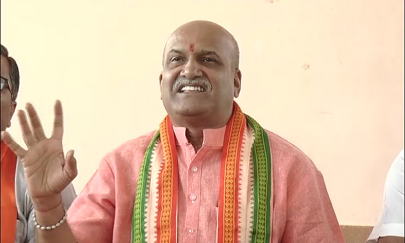 ಕಾಂಗ್ರೆಸ್ಸಿನಿಂದ ದಂಗೆ, ಯು.ಟಿ ಖಾದರ್ ಬಂಧಿಸಿ – ಮುತಾಲಿಕ್ ಒತ್ತಾಯ