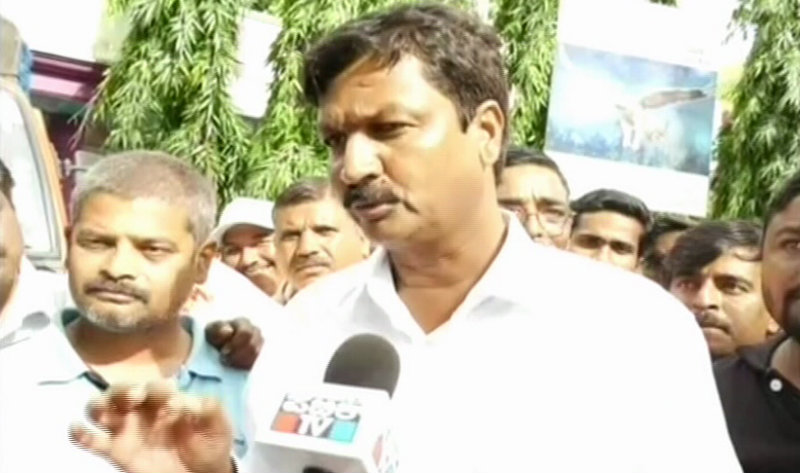 ‘ನನ್ ಅವತಾರ ನೋಡಿದ್ರೆ ಗೊತ್ತಾಗಲ್ವಾ ನಿಮ್ಗೆ’ – ‘ಸಾಹುಕಾರ್’ ಸಿಡಿಮಿಡಿ
