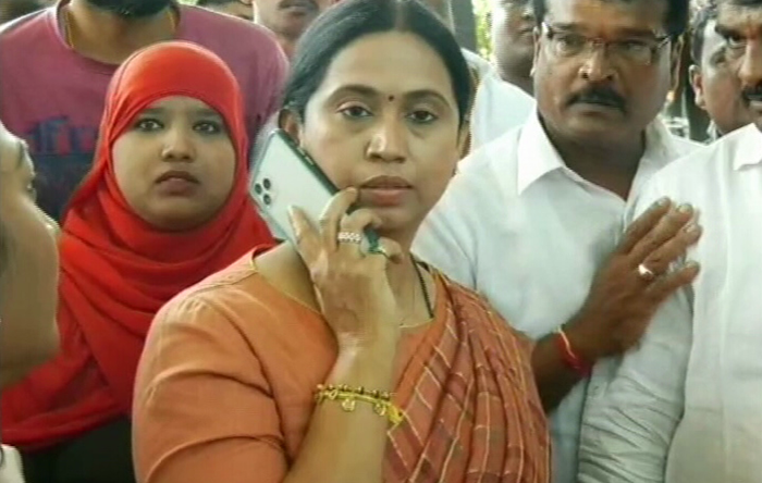 ಬೆಳಗಾವಿ  ಬ್ರದರ್ಸ್‌ಗೆ ಮತ್ತೆ ಲಕ್ಷ್ಮಿ ಸವಾಲು?