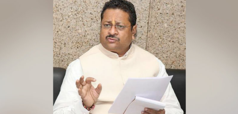 ಮುಸ್ಲಿಮರು 3 ಕಡೆ ಲಾಭ ಪಡೆಯುತ್ತಿದ್ದಾರೆ; ಮೀಸಲಾತಿ ಇವರಪ್ಪನ ಮನೆಯದ್ದಾ – ಯತ್ನಾಳ್‌ ಪ್ರಶ್ನೆ