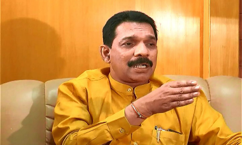 ಇಟಲಿಯ ಸೋನಿಯಾಗೆ ಪೌರತ್ವ ಸಿಕ್ಕಿರುವಾಗ ರಾಮ, ಕೃಷ್ಣರಿಗೆ ನೀಡಿದ್ರೆ ತಪ್ಪೇನು: ಕಟೀಲ್