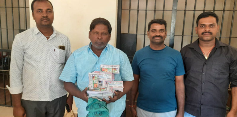 ಖಾಯಂ ಗಿರಾಕಿಗಳಿಗಷ್ಟೇ ಲಾಟರಿ ಮಾರುತ್ತಿದ್ದವ ಅರೆಸ್ಟ್