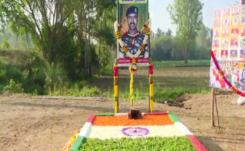 ಪಬ್ಲಿಕ್ ಟಿವಿ ಇಂಪ್ಯಾಕ್ಟ್ – ಹುತಾತ್ಮ ಯೋಧ ಗುರು ಸ್ಮಾರಕ ನಿರ್ಮಾಣಕ್ಕೆ 25 ಲಕ್ಷ ಬಿಡುಗಡೆ