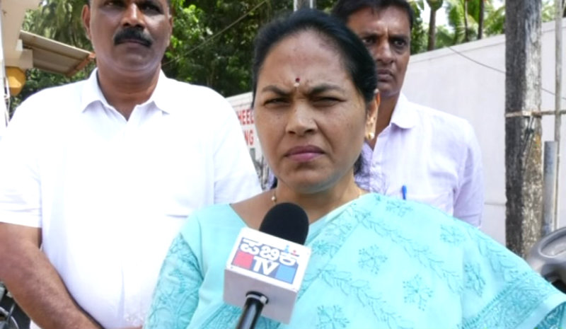 ಬಿಎಸ್‍ವೈಗೆ ರೈತಪರ ಕೆಲಸ ಮಾಡುವ ಶಕ್ತಿಕೊಡು ಭಗವಂತ: ಶೋಭಾ ಕರಂದ್ಲಾಜೆ