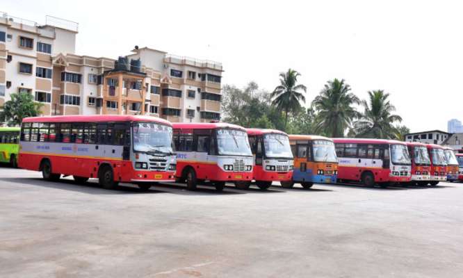 ಹಳೆಯ KSRTC ಬಸ್ಸಿನಲ್ಲಿ ಮಹಿಳಾ ಪ್ರಯಾಣಿಕರಿಗೆ ಹೈಟೆಕ್ ಟಾಯ್ಲೆಟ್