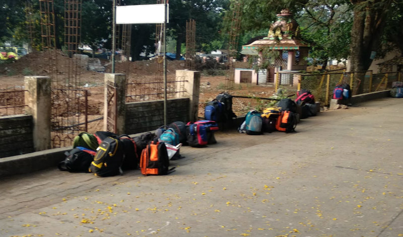 ಮಹಾರಾಷ್ಟ್ರದಿಂದ ಬಂದ 51 ಯುವಕರಿಗೆ ಕೊರೊನಾ ತಪಾಸಣೆ