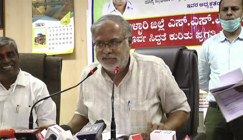 ನನ್ನ ತಾಯಿ ಶಿಕ್ಷಕಿ, ಶಿಕ್ಷಣ ಇಲಾಖೆಯ ಋಣ ತೀರಿಸಲು ನಾ ಬಂದಿರುವೆ: ಸುರೇಶ್ ಕುಮಾರ್