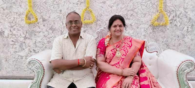 ಮನೆಯಲ್ಲೇ ಪತ್ನಿಯ ಪುತ್ಥಳಿ ಸ್ಥಾಪಿಸಿದ ಕೊಪ್ಪಳದ ಉದ್ಯಮಿ