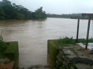 ದೇವಸ್ಥಾನಕ್ಕೆ ಹೋಗಿದ್ದಾಗ ವೃದ್ಧೆ ನೀರು ಪಾಲು- ಮಹಾಮಳೆಗೆ ಕಾಫಿನಾಡಿನಲ್ಲಿ ಮೂರನೇ ಬಲಿ
