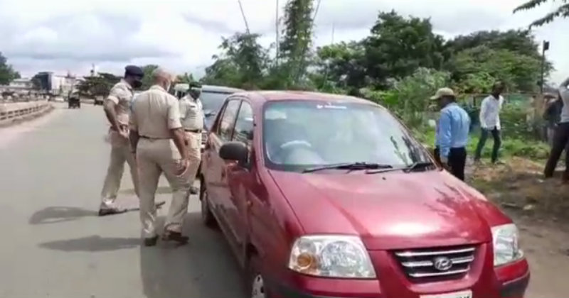 ಕೊಡಗಿಗೆ ಅಗಮಿಸುವ ಪ್ರವಾಸಿಗರ ಮೇಲೆ ಪೊಲೀಸರ ಹದ್ದಿನ ಕಣ್ಣು