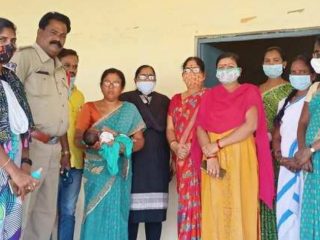 ಪತಿ ಸಾವನ್ನಪ್ಪಿದ 2 ವರ್ಷಗಳ ಬಳಿಕ ಮಗು ಜನನ- ಹಣಕ್ಕಾಗಿ ಹಸುಗೂಸನ್ನೇ ಮಾರಿದ ತಾಯಿ
