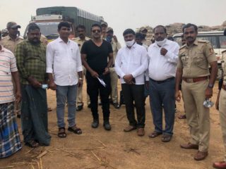 ಪುನೀತ್, ಜೇಮ್ಸ್ ತಂಡದಿಂದ ಸರ್ಕಾರಿ ಶಾಲೆಗೆ 1 ಲಕ್ಷ ದೇಣಿಗೆ