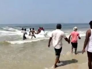 ಮಲ್ಪೆ ಕಡಲಲ್ಲಿ ಮುಳುಗಿದ ಮೂವರು ಬೆಂಗಳೂರಿಗರು!
