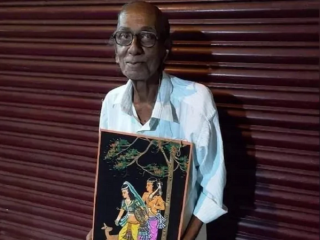 ಮನೆಯಿಂದ ಹೊರ ಹಾಕಿದ ಮಕ್ಕಳು, ವೃದ್ಧ ಬೀದಿ ಪಾಲು- ಸಹಾಯಕ್ಕಾಗಿ ನೆಟ್ಟಿಗರ ಮನವಿ