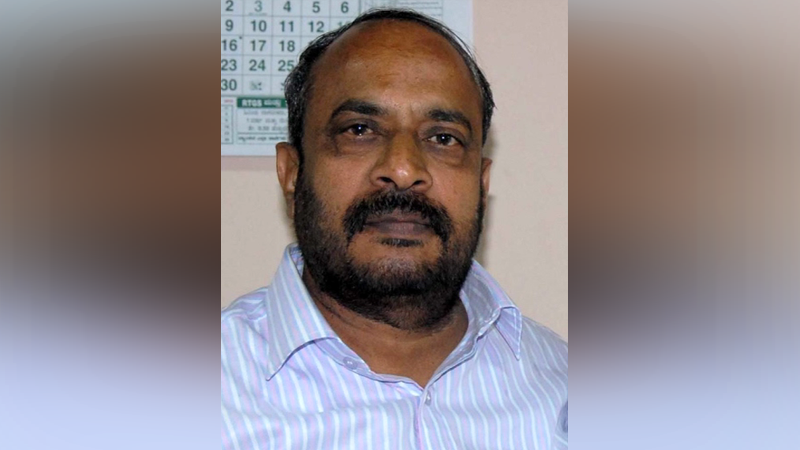 ಬಿಳಿ ಬಟ್ಟೆ ಧರಿಸಿದ್ದ ವ್ಯಕ್ತಿಯೊಬ್ರು ಹಳಿಯಲ್ಲಿ ನಿಂತಿದ್ರು – ಧರ್ಮೇಗೌಡ್ರ ಸಾವಿನ ಬಗ್ಗೆ ರೈಲು ಚಾಲಕ ಹೇಳಿದ್ದೇನು?