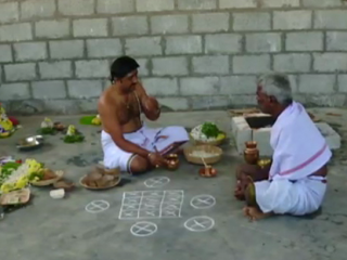 ಮಂಡ್ಯದಲ್ಲಿ ಪಿಂಡ ಪ್ರದಾನ, ಅಸ್ಥಿ ವಿಸರ್ಜನೆ ಪೂಜೆಗೆ ಬೇಕಾಬಿಟ್ಟಿ ವಸೂಲಿ..!