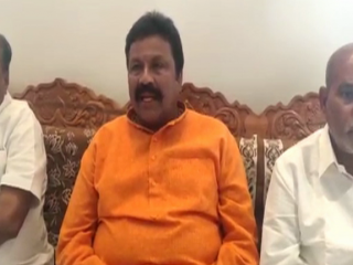 ದೆಹಲಿಯಲ್ಲಿ ಪ್ರತಿಭಟನೆ ಮಾಡೋ ರೈತರು ಭಯೋತ್ಪಾದಕರು: ಮತ್ತೆ ನಾಲಗೆ ಹರಿಬಿಟ್ಟ ಕೌರವ