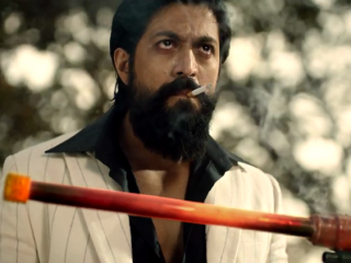 ಭಾರತೀಯ ಚಿತ್ರರಂಗದಲ್ಲಿ ಹೊಸ ದಾಖಲೆ ಬರೆದ ಕೆಜಿಎಫ್-2
