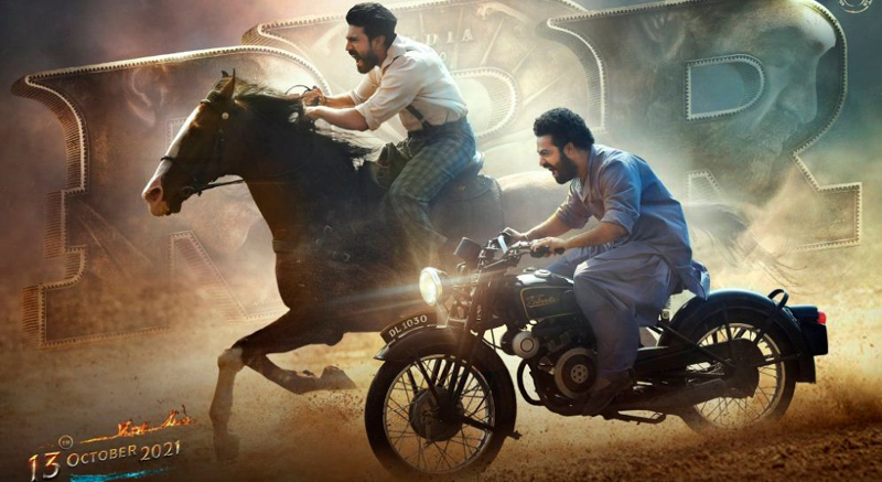 ಮಧ್ಯರಾತ್ರಿಯೇ RRR ರಿಲೀಸ್ – ಥಿಯೇಟರ್‌ನತ್ತ ಮುಗಿಬೀಳುತ್ತಿದ್ದಾರೆ ಅಭಿಮಾನಿಗಳು