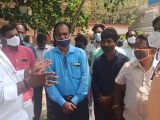ಕೊರೊನಾ ಸೋಂಕಿತರ ಕೈಗೆ ಮೊಬೈಲ್ ಕೊಡ್ಬೇಡಿ: ಬಸವರಾಜ್ ದಡೇಸಗೂರು