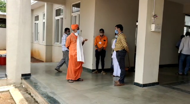 ಗವಿಮಠದಿಂದ 100 ಬೆಡ್‍ನ ಕೋವಿಡ್ ಆಸ್ಪತ್ರೆ ಸಿದ್ಧ