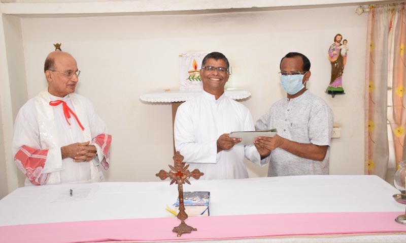 ಉಡುಪಿ ಧರ್ಮಪ್ರಾಂತ್ಯದ ಯುವ ನಿರ್ದೇಶಕರಾಗಿ ಫಾ. ಚಾರ್ಲ್ಸ್ ಮಿನೇಜಸ್ ನೇಮಕ