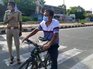 ಕಠಿಣ ಲಾಕ್‍ಡೌನ್ – ನಗರ ಪ್ರದಕ್ಷಿಣೆಗೆ ಸೈಕಲ್ ಏರಿದ ಎಸ್‍ಪಿ