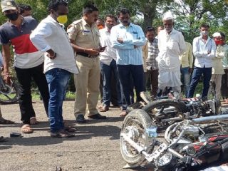 ಎರಡು ಬೈಕ್‍ಗಳ ಮಧ್ಯೆ ಮುಖಾಮುಖಿ ಡಿಕ್ಕಿ- ಇಬ್ಬರೂ ಸ್ಥಳದಲ್ಲೇ ಸಾವು