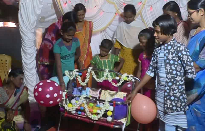 ಮಗನಿಗೆ ಸಿದ್ದರಾಮಯ್ಯ ಎಂದು ನಾಮಕರಣ ಮಾಡಿದ ಅಭಿಮಾನಿ