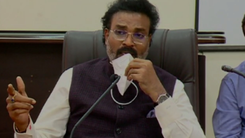 ಟಾಲೆಸ್ಟ್ ಲೀಡರ್‌ಗಳ ಬಗ್ಗೆ ಹೇಳಿಕೆ ನೀಡುವುದನ್ನು ಎಲ್ಲರೂ ನಿಲ್ಲಿಸಿ: ಶ್ರೀರಾಮುಲು