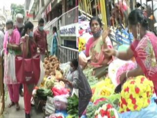 varamahalakshmi festival Busy Market in Bengaluru