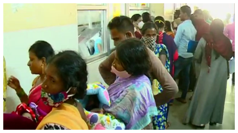 ಚಿತ್ರದುರ್ಗದ ಮಕ್ಕಳಲ್ಲಿ ವಿಚಿತ್ರ ರೋಗ – ಸರ್ಕಾರಿ ಜಿಲ್ಲಾಸ್ಪತ್ರೆ ಹೌಸ್ ಫುಲ್
