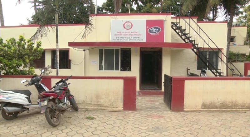 ಹೊಸ ಎಟಿಎಂ ಕಾರ್ಡ್ ನೀಡುವುದಾಗಿ 1 ಲಕ್ಷ ಪಂಗನಾಮ