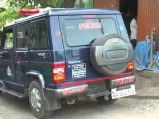POLICE JEEP