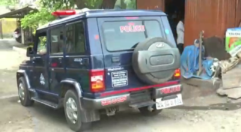 POLICE JEEP