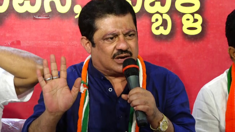ಒಳ್ಳೆಯದಾಗಬೇಕೆಂದ್ರೆ ಜನ 2023ರಲ್ಲಿ ಸಿದ್ದರಾಮಯ್ಯ ಸಿಎಂ ಆಗಬೇಕು ಎಂದು ಬಯಸುತ್ತಿದ್ದಾರೆ: ಜಮೀರ್